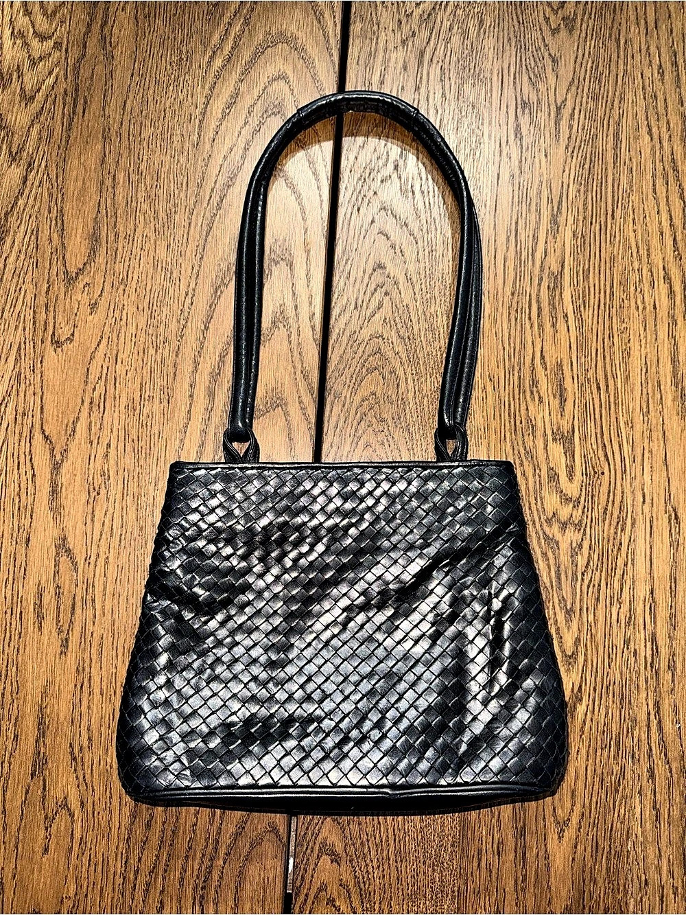 ENZO ANGIOLINI Woven Leather Shoulder Bag in Black